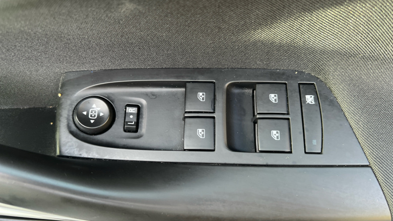 Vauxhall Astra 1.2 Turbo 145 SRi 5dr Petrol Hatchback